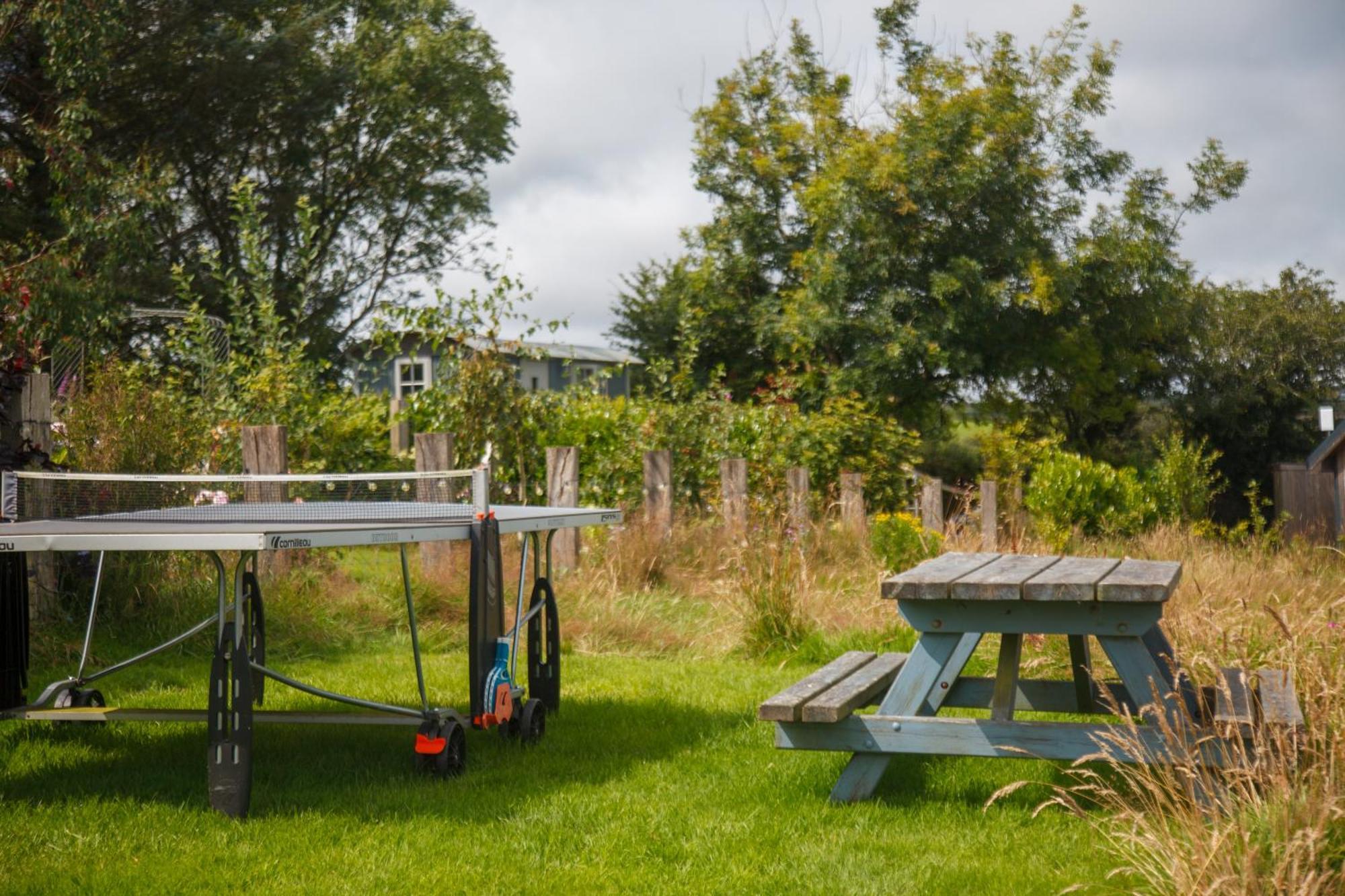 Luxury Shepherd'S Hut On Flower Farm With Outdoor Bath In Mid Cornwall ทรูโร ภายนอก รูปภาพ